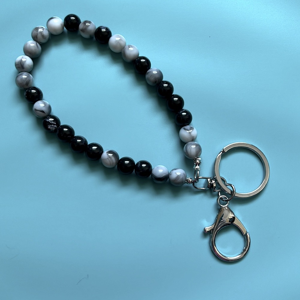 Beaded wristlet keychain black and grey